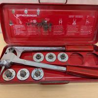 Espansore manuale a pinza per tubi rame con 6 matr