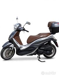 Beverly 300