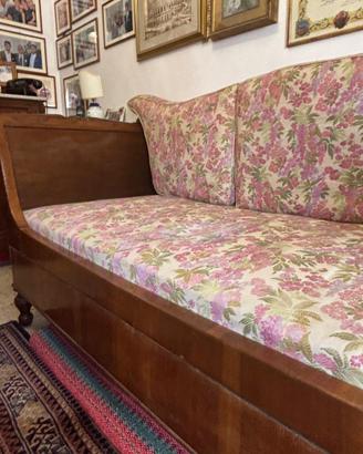 Letto antico