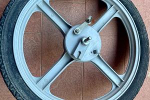 Cerchio Ruota Anteriore CON GANASCE Piaggio Si, Br