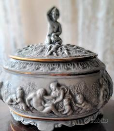 Cofanetto Capodimonte