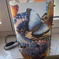 Lampada con farfalle