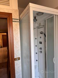 Box doccia multifunzioni