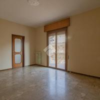 4 LOCALI A LUMEZZANE