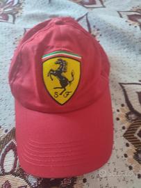 cappellino Ferrari 