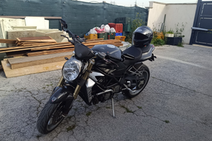 MV Agusta brutale ,anno 2004