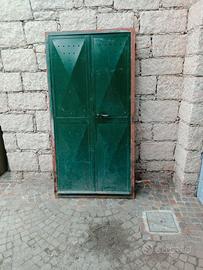 porta in ferro