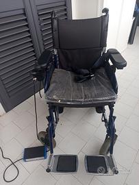 carrozzina elettrica per invalidi