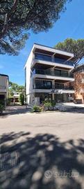 Appartamento di 154 m² con 4 locali e box auto a C