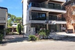 Appartamento di 154 m² con 4 locali e box auto a C