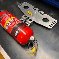 Supporto con estintore per Fiat 500 Abarth