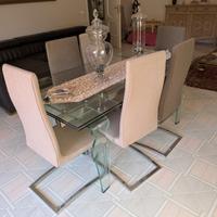  tavolo in vetro senza sedie