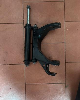 Supporto motore sh 300 2009