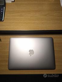 MacBook Air 11 inch Condition B Grade 128GB