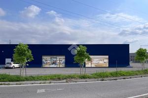 NEGOZIO A CASTEL MELLA