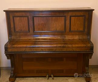 Pianoforte antico verticale
