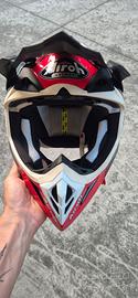 casco airoh 