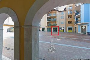 Negozio Piazza dell'olmo 40 mq