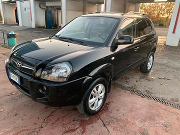 Hyundai Tucson 2.0 CVVT 16V 2WD GPL, Unicopropriet