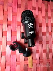 Microfono Akg P4
