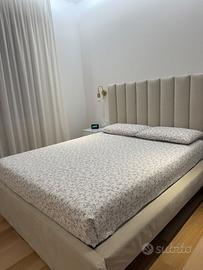 Letto Malm Ikea rivestito in microfibra
