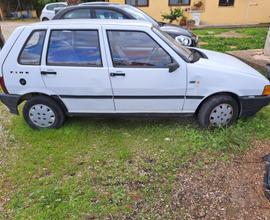 Fiat Uno Fire 5 porte usata con 150.000km