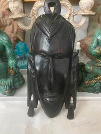 Maschera tribale africana