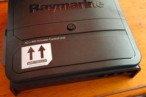 CENTRALINA DI CONTROLLO RAY MARINE 