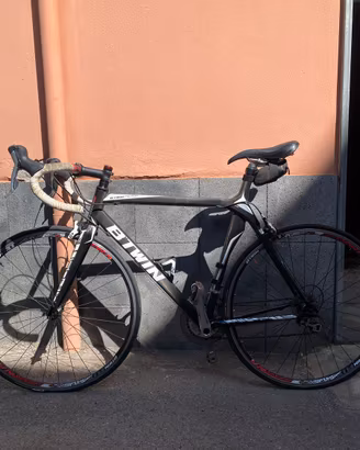Bici Btwin fc 700 completamente in carbonio
