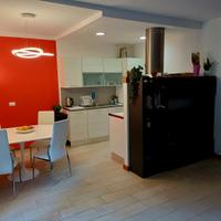 Appartamento con due camere e giardino - centro