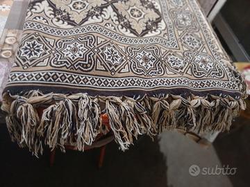 Coperta  fatta amano antica