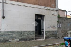 MAGAZZINO A CASALE MONFERRATO