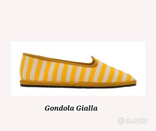 Gondola Gialla" – Stile e Comfort