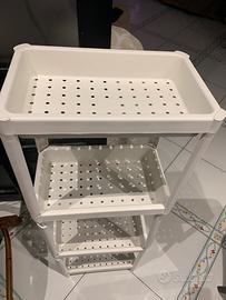 Scaffale in plastica divisibile