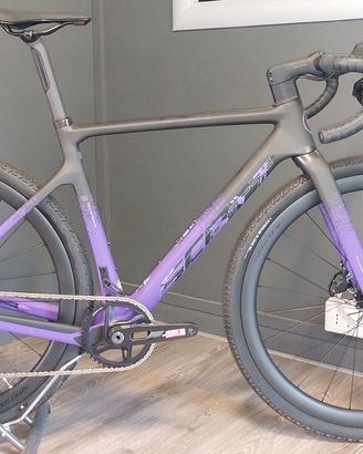 SCOTT ADDICT GRAVEL 20