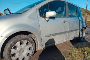 RENAULT Modus 1ª serie - 2004