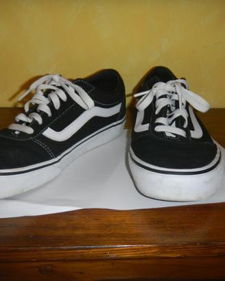 Scarpe seminuove unisex