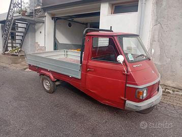 Piaggio ape car p3