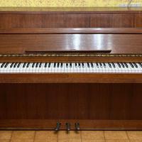 Pianoforte a muro Rippen