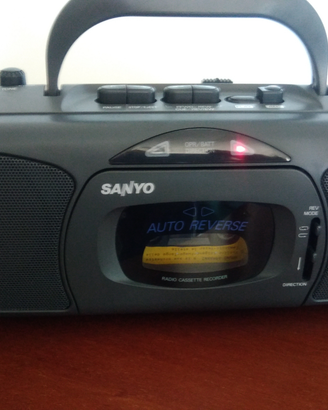 Sanyo radioregistratore portatile