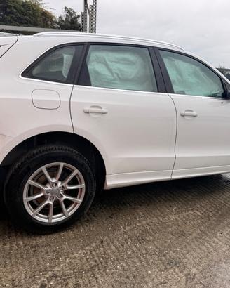 AUDI Q5 8R RICAMBI USATI