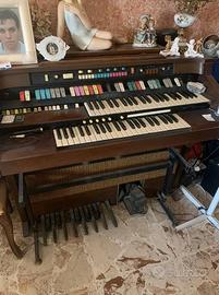 Organo Hammond Aurora