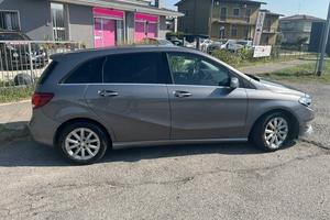 Mercedes-benz B 180 d Automatic Business