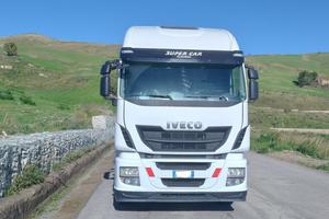 Iveco Stralis camion 2014