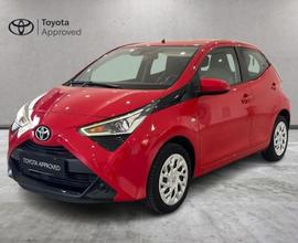 Toyota Aygo 5p 1.0 x-play 72cv