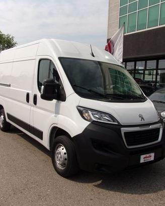 Peugeot Boxer 2.2 BLUEHDI 120 S&S 333 L2H2