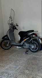 Scooter Liberty 125