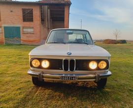 BMW 2002 cilindrata 2.000 del 1974