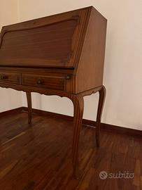 Ribalta con cassetti e scrivania vintage in legno