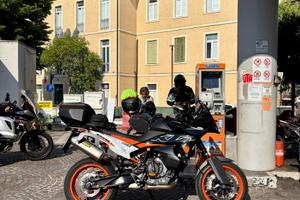 KTM SMT 890 Full optional Brembo RCS
